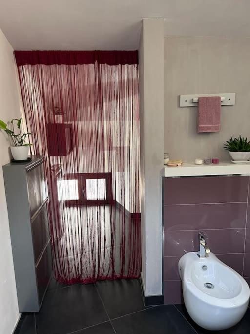 Elegante Appartamento Privato In Palazzo Storico Del XVIII - Pieno Centro Nicosia Eksteriør billede
