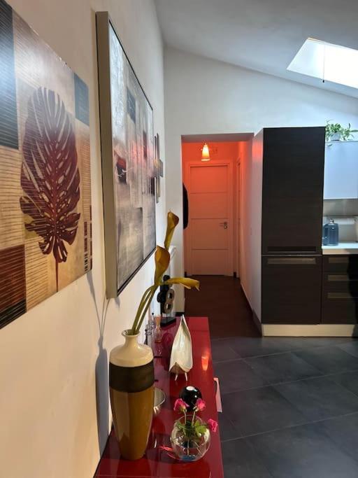Elegante Appartamento Privato In Palazzo Storico Del XVIII - Pieno Centro Nicosia Eksteriør billede