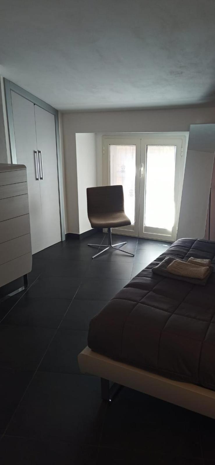 Elegante Appartamento Privato In Palazzo Storico Del XVIII - Pieno Centro Nicosia Eksteriør billede