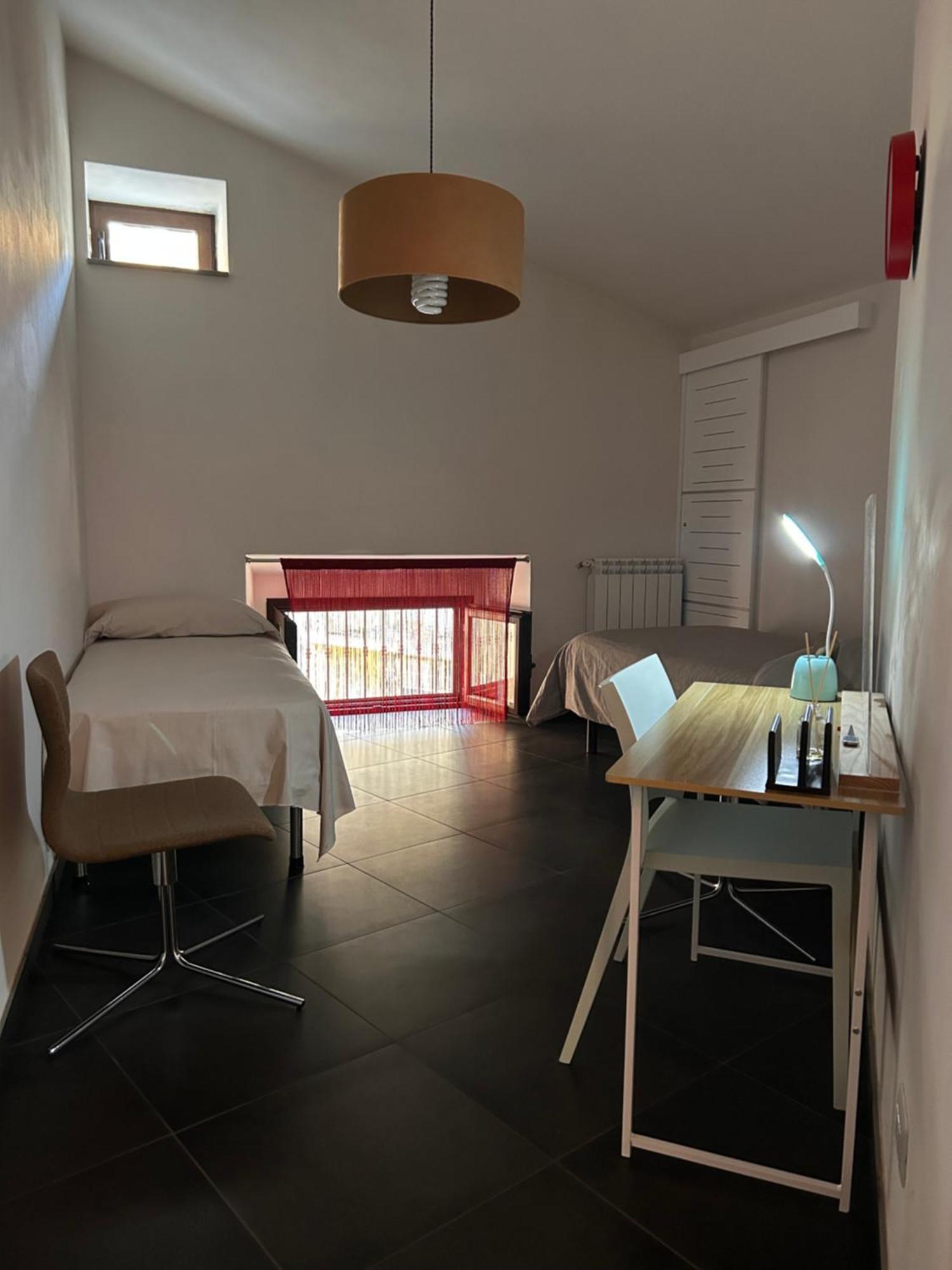 Elegante Appartamento Privato In Palazzo Storico Del XVIII - Pieno Centro Nicosia Eksteriør billede